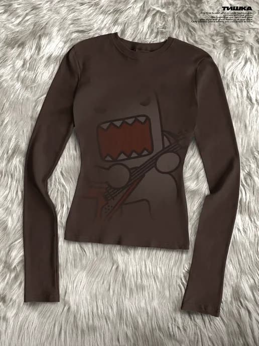 Облегающий лонгслив скимс с принтом domo