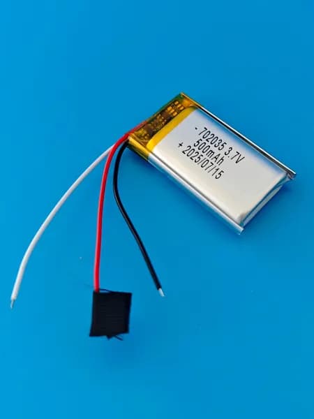 Baseus AeQur G10 аккумулятор для зарядного кейса беспроводных наушников 3.7v 500mAh 3pin 3 провода Терабайт Маркет