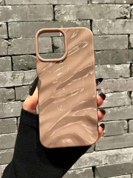 Чехол на iPhone 12/12 Pro волнистый
