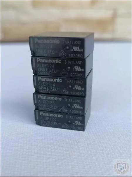 5шт Реле Panasonic ALDP124 5A 24V 4pin
