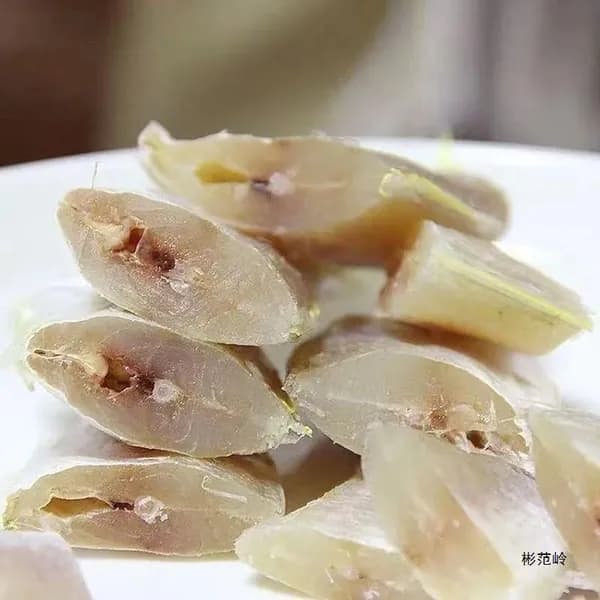 Сушеная рыба, морепродукты, вяленая рыба, желтый полосатик, красная древесина, полусухой шелковый окунь
