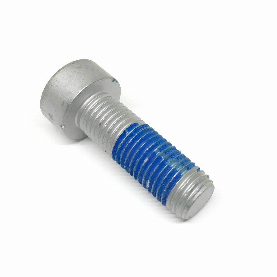 Винт М10*30 цилиндрический (Dinet)