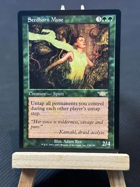 Заголовок: Волшебство в твоих руках: Уникальная карта Magic: The Gathering (MTG) с защитным протектором в подарок!