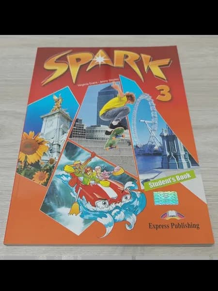 Spark 3 (Monstertrackers) Student's Book