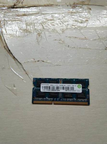 Оперативная память Оперативная память RMT3020EC58E9F-1333 4GB DDR3, 1 x 4 ГБ (RMT3020EC58E9F-1333 4GB)