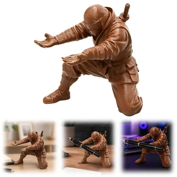 3D-печать: стойка для ручек в виде ниндзя, коричневая, 9 см