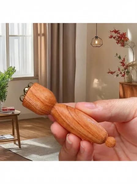 Массажер для глаз в виде маленькой коробочки семени лотоса