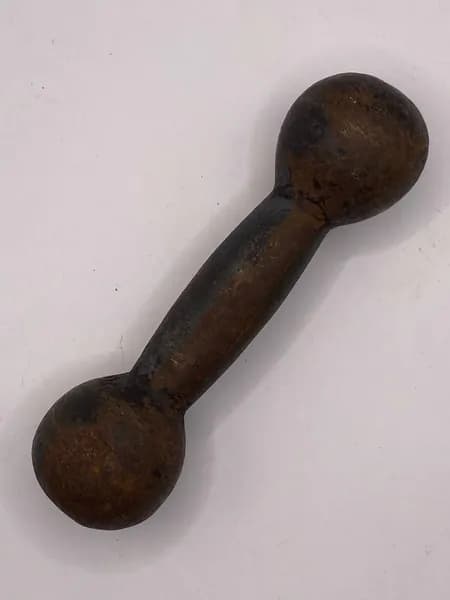Гантель 1 кг. 1 шт. СССР. Длина: 17.5 см.