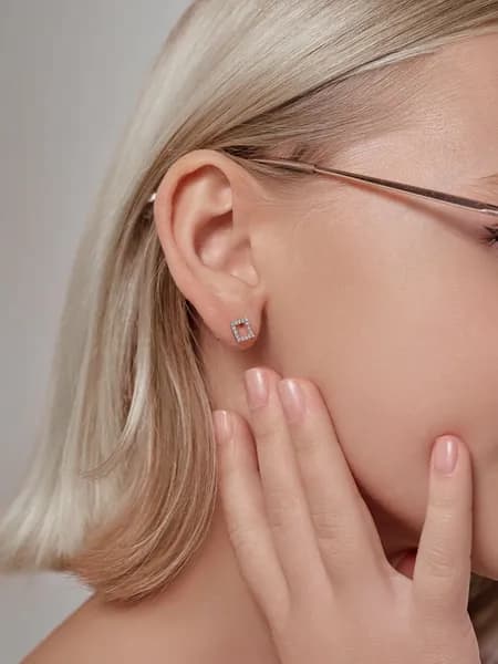 Серьги пусеты серебро 925 с камнями