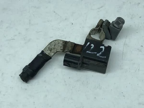 Клемма аккумулятора KIA Soul 3 с пробегом OEM 37180-K0000