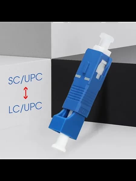 Оптический адаптер SC UPC - LC UPC, синий