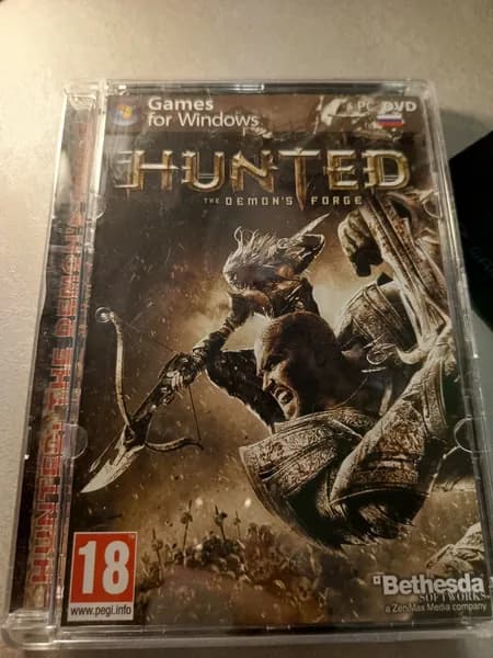 Диск с винтажной игрой для слабого ПК Hunted the demons forge