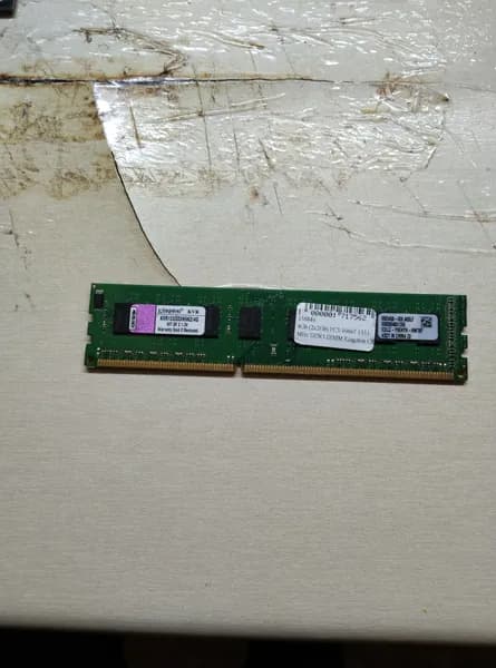Оперативная память Оперативная память KVR1333D3N9K2/4G KIT OF 2 1.5V DDR3, 1 x 4 ГБ (KVR1333D3N9K2/4G KIT OF 2 1.5V)