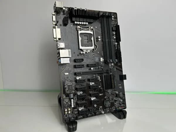 Gigabyte GA-B250-FinTech, LGA 1151, DDR4, Материнская плата