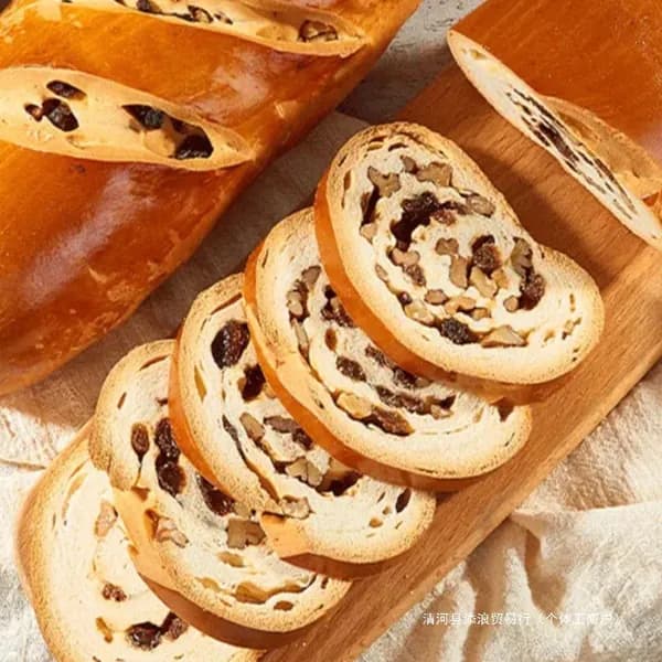 Хлебцы, десертный набор с грецкими орехами и изюмом, для завтрака студента