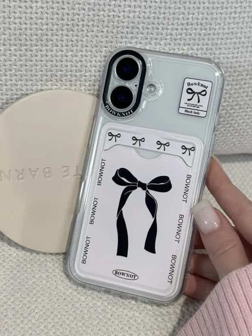 Чехол на iphone 16 прозрачный