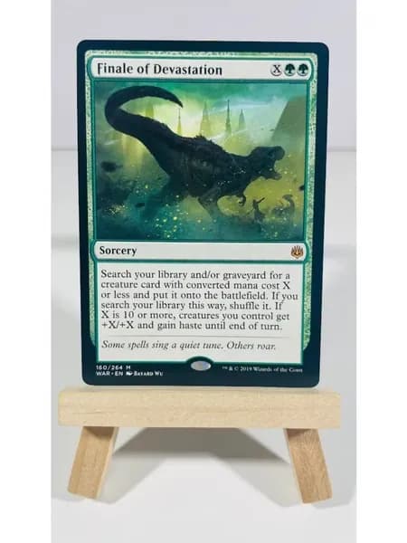 Высококачественная игровая карта Magic The Gathering, подходящая для семейных и дружеских посиделок, поставляется в прозрачном наборе.