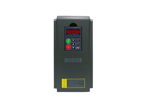 Преобразователь частоты 11/7.5 кВт трехфазный 380В