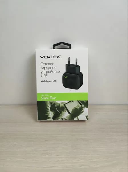 Сетевое зарядное устройство Vertex Slim Line SLTC1000USBB черный