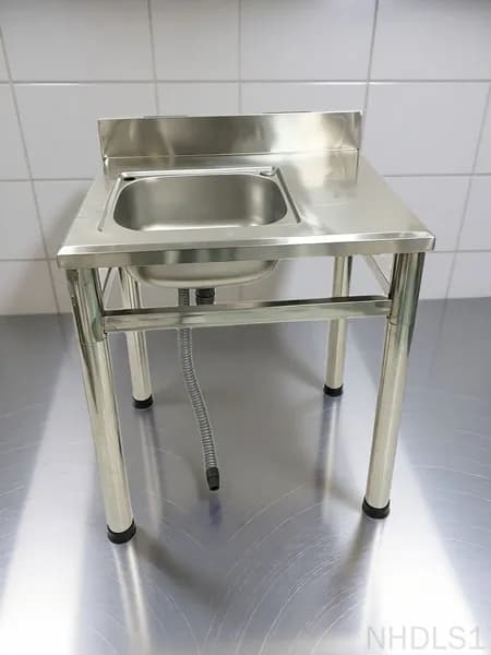 Садовая кухня,70х55х80см
