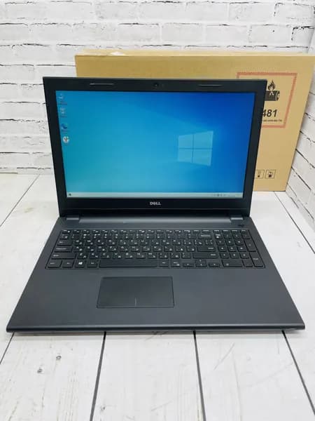 Dell Inspiron 15, AMD A6 6310, Radeon R4 Ноутбук 15.6", RAM 4 ГБ, SSD 256 ГБ, Windows Pro, Русская раскладка