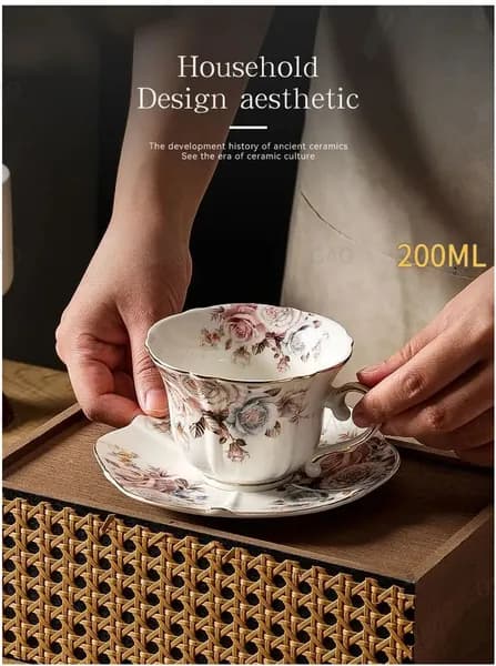 Чайная пара "Розы старой Англии", Фарфор, Royal Albert, Великобритания, вторая половина 20 века.