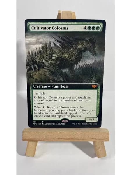 Высококачественная игровая карта Magic The Gathering, подходящая для семейных и дружеских посиделок, поставляется в прозрачном наборе.