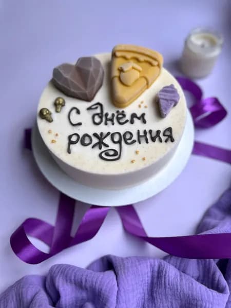 Торт из ванильного мороженого на 6-8 порций