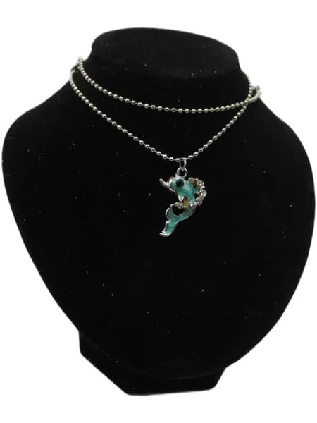 Винтажный кулон "Дельфин". Металл, стразы, 2000-2010 (размер: 45-50 см)
