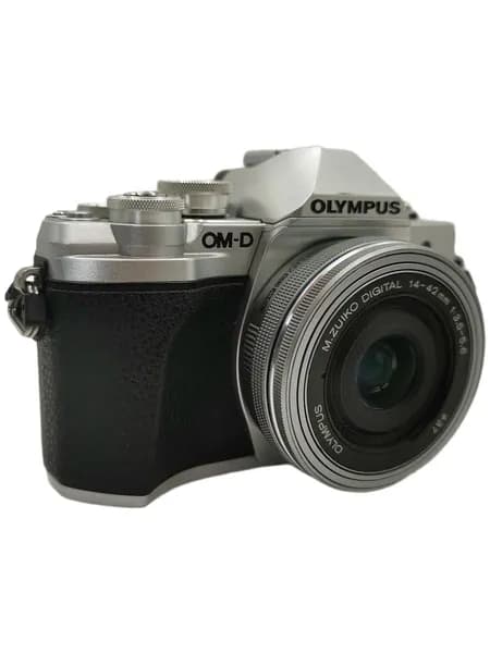 Фотоаппарат Olympus OM-D E-M10 Mark III silver +zuiko 14-42 mm 3.5-5.6 реставрация