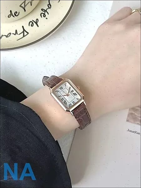 Часы наручные Кварцевые
