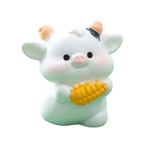 Фигурка коровы из смолы, - Держите кукурузу