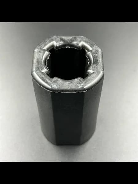 Втулка винта пластиковая Mercury Mercruiser OEM 827703