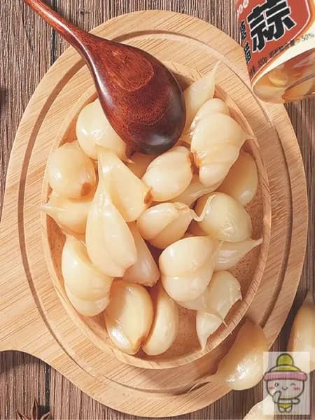 Кисло-сладкий маринованный чеснок<Натуральный продукт>