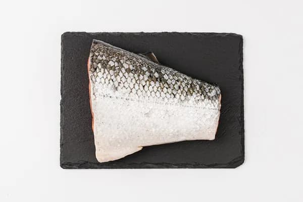 Семга хвостовая часть охл., вес АО Вкусвилл, 100 г