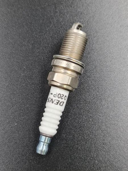 DENSO Свеча зажигания арт. Q20PU11, 1 шт.