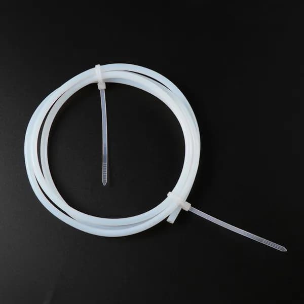 Трубка из ptfe белая для подачи филамента 1.75 мм в 3d принтере длиной 104 см