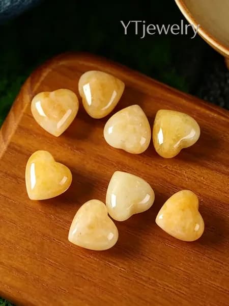 Сердце из натурального топаза камень силы и защиты для алтаря и ритуалов