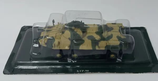 "Русские танки",модель БТР-90 (в коробке-блистере.)