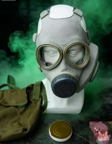 Купить ретро противогаз 65 типа - советский стиль, винтажный военный аксессуар