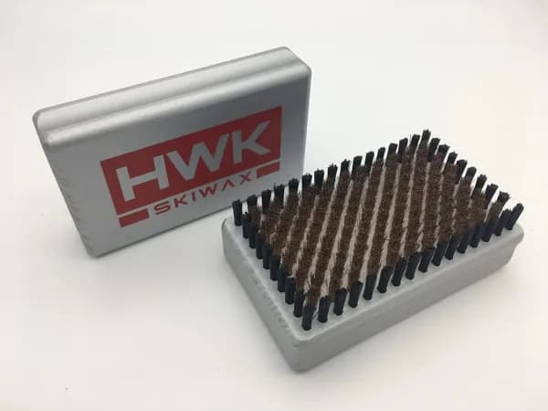 HWK Щетка бронзовая, жесткая, 13 mm