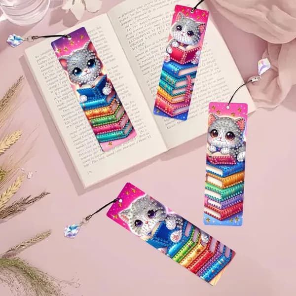 Диамантная картина Коты и книги + 4 закладки
