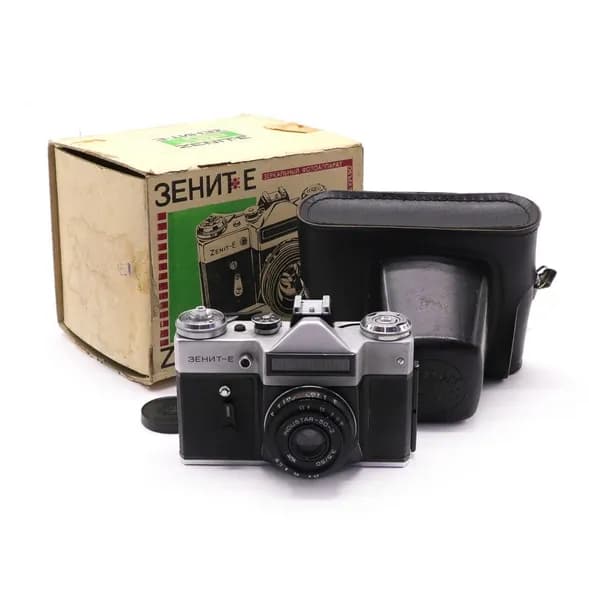 Фотоаппарат Зенит Е + Индустар 50-2 kit в упаковке