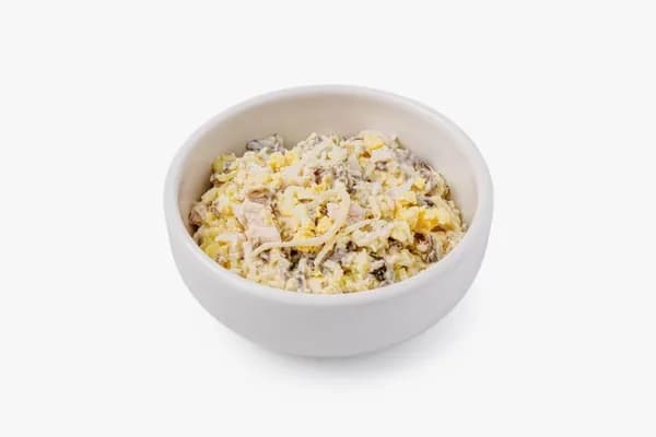 Салат с курицей и жареными шампиньонами, 180 г