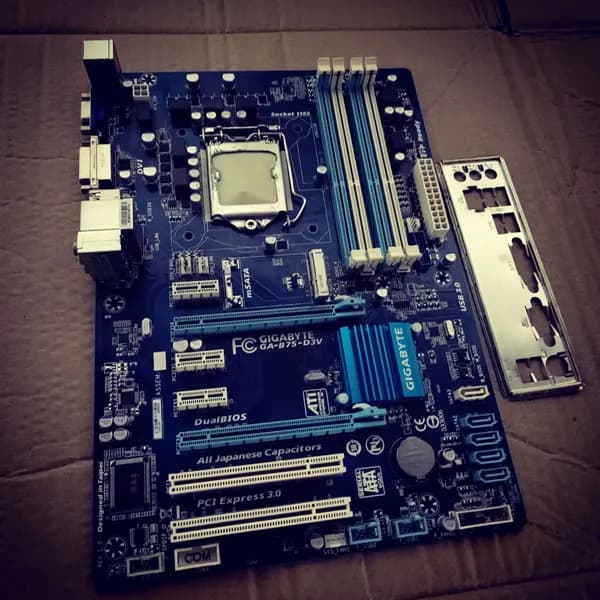 Gigabyte GA-B75-D3V/LGA1155, LGA 1155, DDR3, Материнская плата