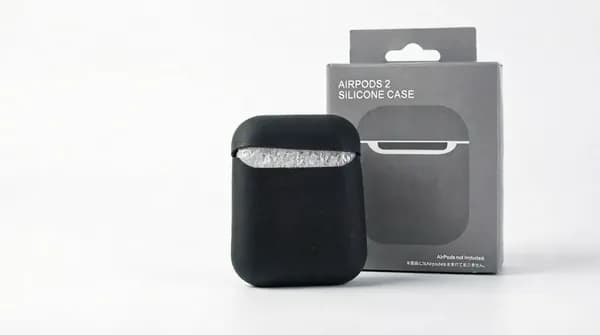 Чехол для Airpods 2 Silicone case, черный