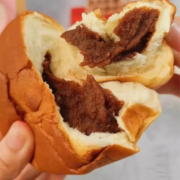 Булочки с начинкой из красной фасоли, сытный завтрак или перекус