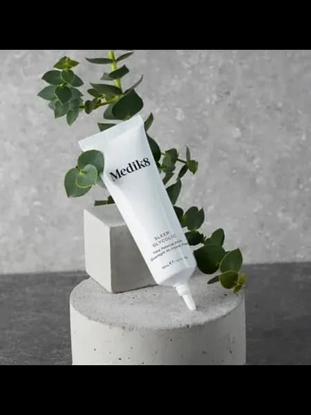 Medik8 Sleep Glycolic Сыворотка для обновления кожи 30 мл