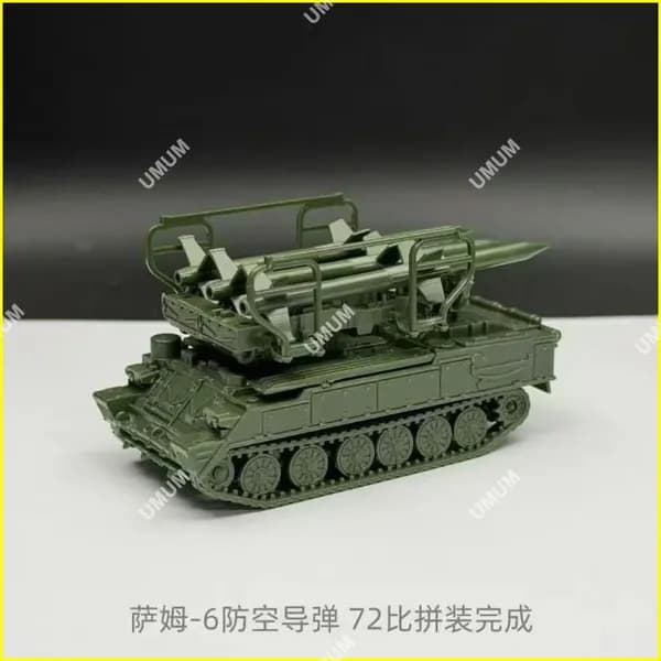 Эксклюзивный 4D конструктор в масштабе 1:72, модель ЗРС 2К12 Куб Сам6, окрашен в военный зеленый цвет, сборка осуществляется без клея из 30 деталей, габариты составляют 9,5 на 4 на 10 см