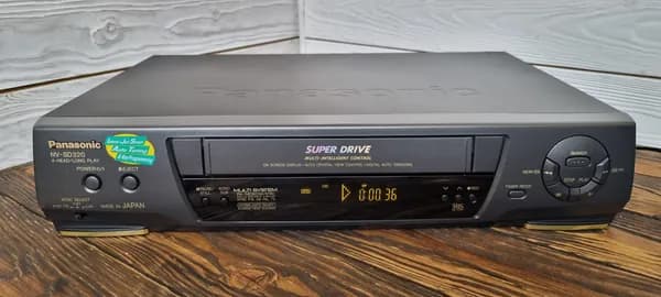 Видеомагнитофон VHS NV-SD320 Восстановленный (Refurbished). Товар уцененный